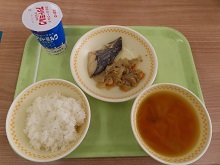 給食18